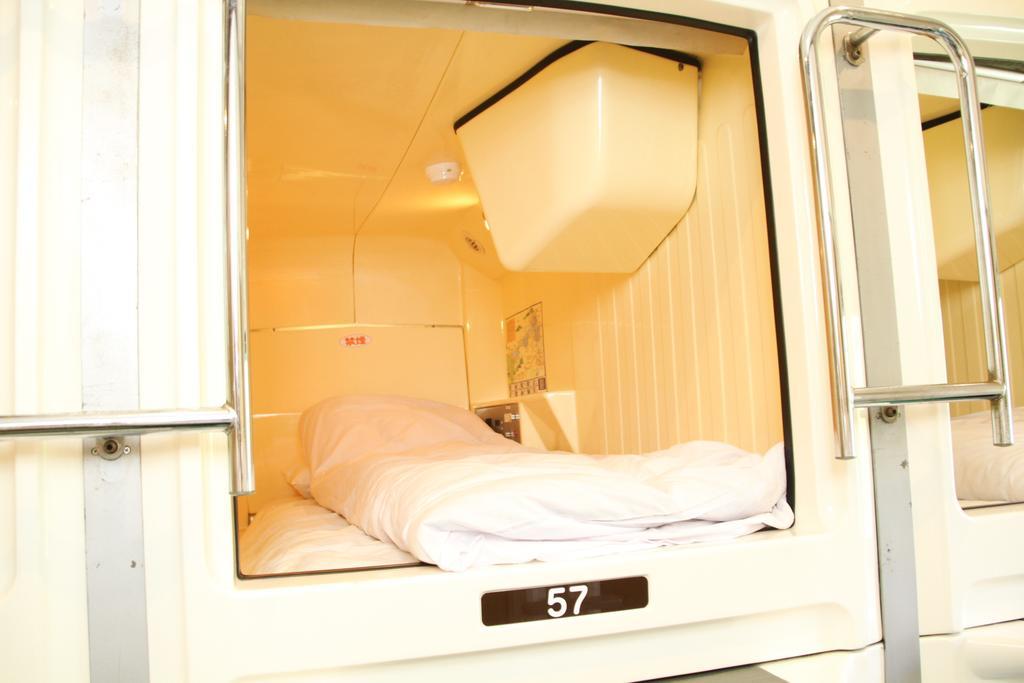 Capsule Inn Fujisan Фудзі-Каваґутіко Екстер'єр фото